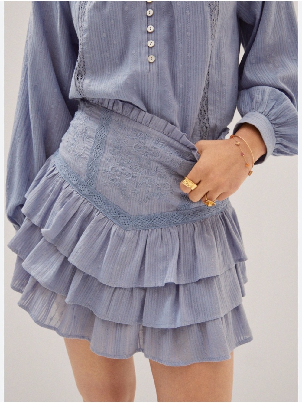 Mango blue EMBROIDERED SKIRT WITH RUFFLES Size L